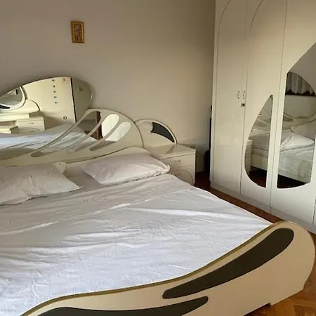 Apartment Mladi Kastela